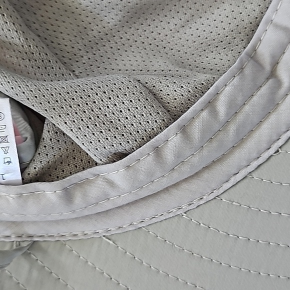 Camptrace Pink and Gray Adjustable Sun Visor Hat NWOT - Picture 4 of 8